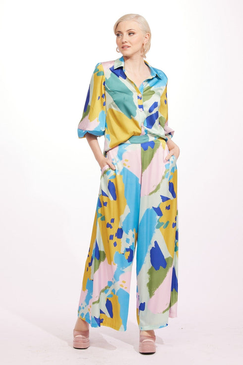 Joelle Pant - Helsinki