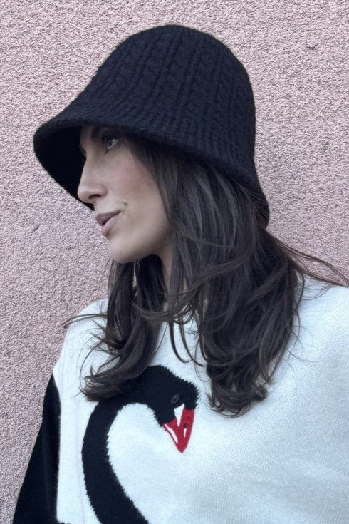 Black Bucket Hat