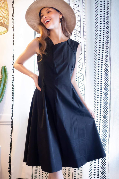 Hiroki Fit and Flare Cotton Dress - Black Plaid