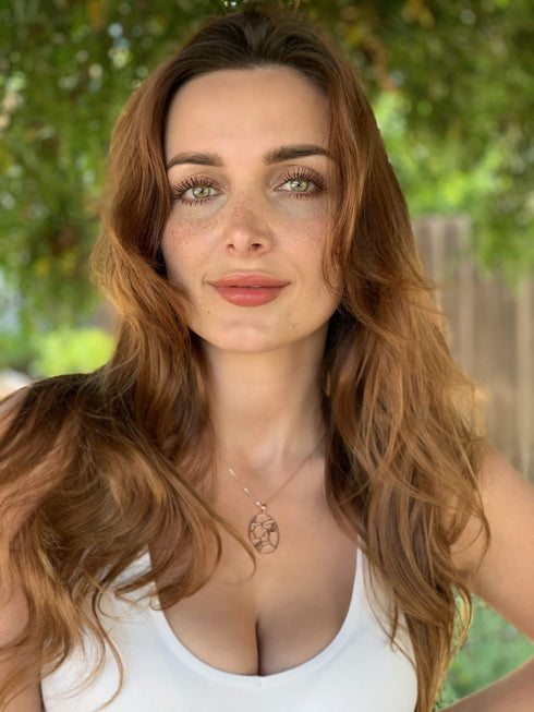 Lady Portrait Rose Gold Necklace