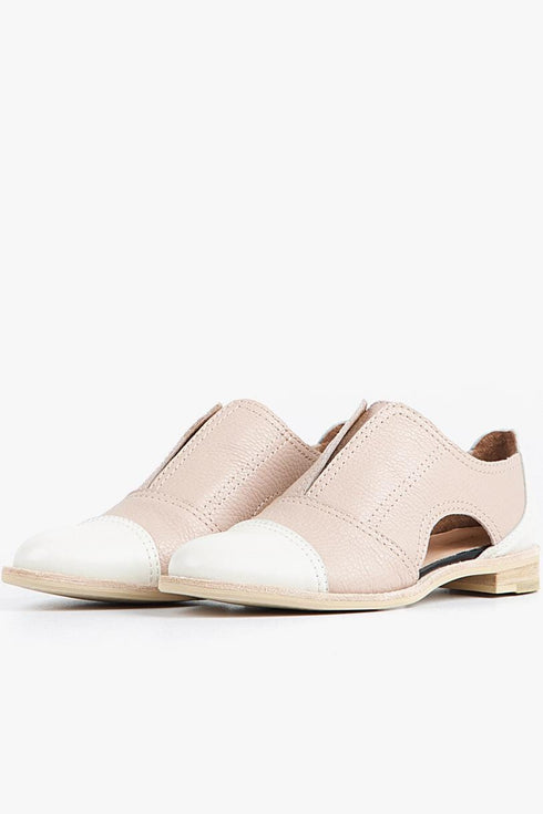 Soft Cutout Cowman Loafer - Pink
