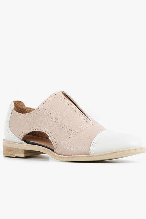 Soft Cutout Cowman Loafer - Pink