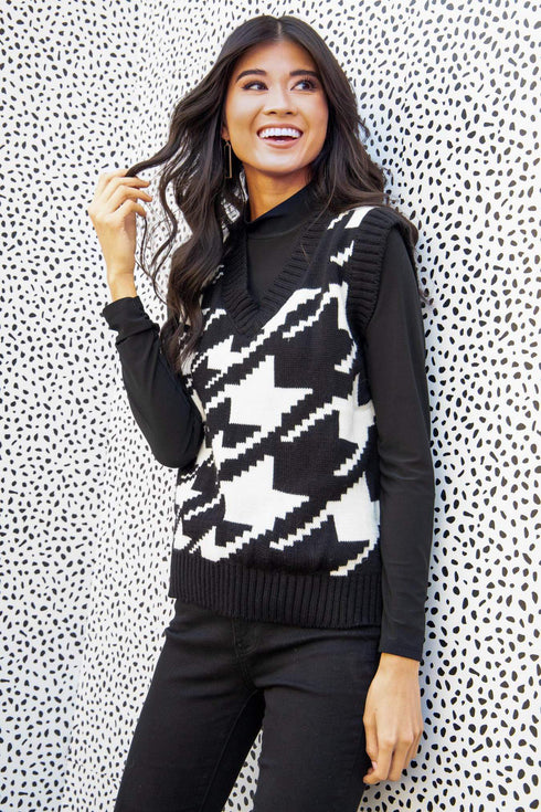 Nina Sweater Vest - Black and White Geo