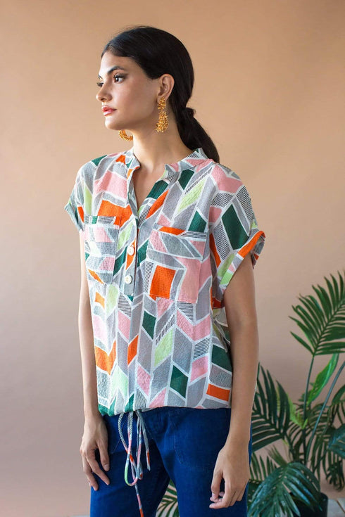 Nico Drawstring Roll Sleeve Top - Peach Geo