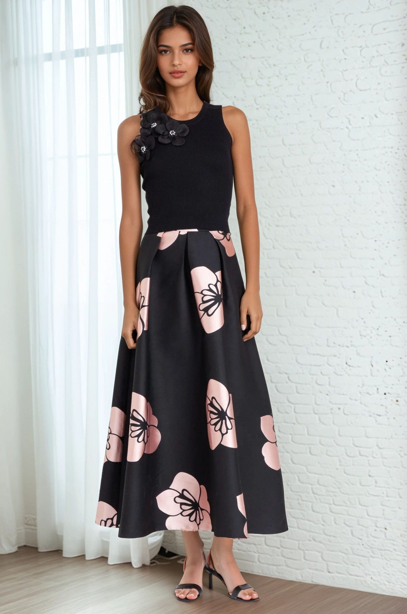 Anova Maxi Black Skirt with Flowers in Ikebana – Eva Franco