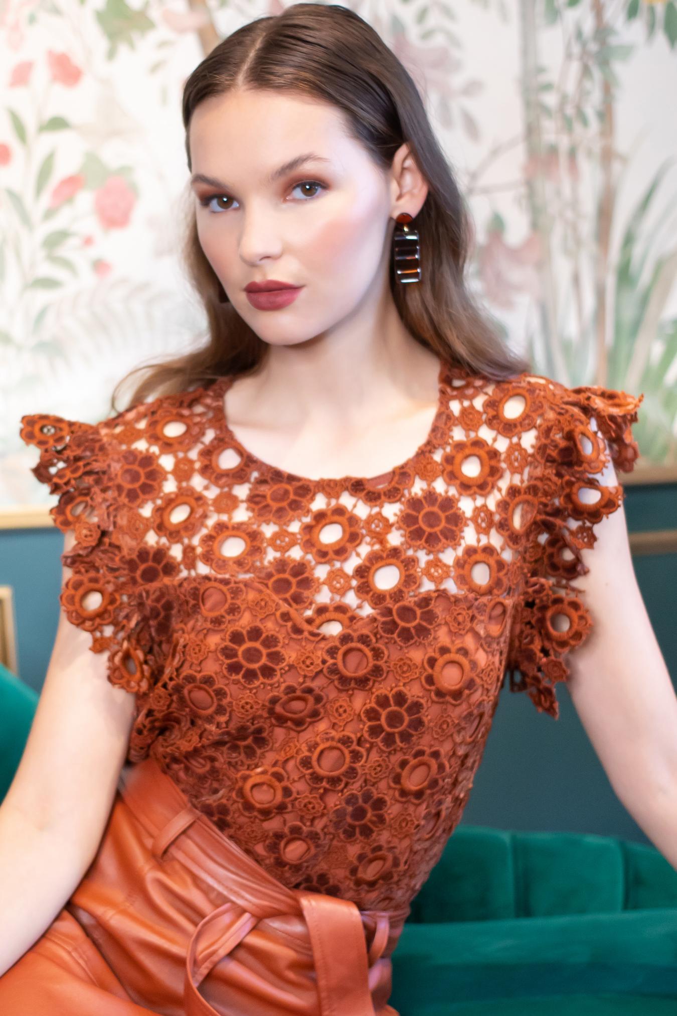 Lace Floral Blouse – Eva Franco